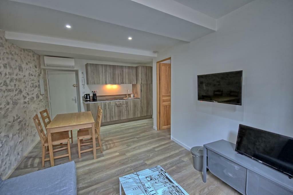 102-Appartement Refait A Neuf Vieil Antibes Bagian luar foto